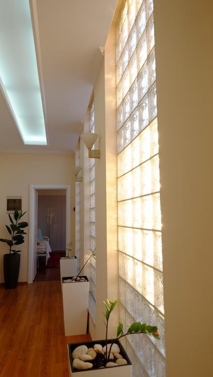 Galeria Apartment *
